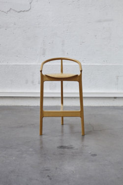 Tabouret de bar italien vintage scandinave pieds compas design mobilier chaise