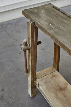 établi rustique en bois mobilier vintage pieds compas scandinave