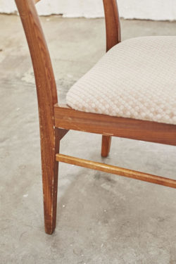 chaise scandinave mobilier vintage pieds compas décoration design furniture