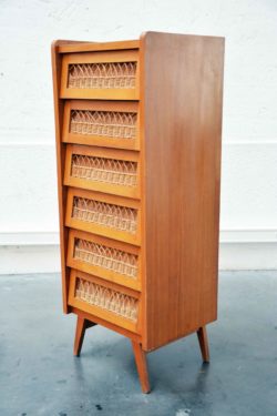 semainier chiffonier travailleuse couturiere rotin frise lampadaire liseuse abat jour moderniste bar doré formica tabouret commode vintage retro chic bois pieds compas brocante vintage shop meuble francais fleamarket tendances deco decoration ameublement chambre enfant chene design laiton doré pieds compas boutique lyon baumann scandinave ecolier scolaire
