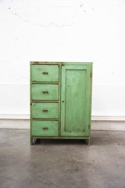 buffet vert patiné bois mobilier vintage pieds compas commode meubles boutique