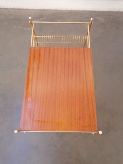 chaise de piano, enfilade,table de ferme, table de campagne, armoire parisienne, chaise bistrot, table bistrot, commode pieds compas, rotin, chaise en rotin, canapé en rotin, fauteuil en rotin, commode années 50, bibliothèque scandinave, string