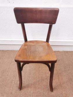 fauteuil vintage, table vintage, chaise vintage, tapiovaara, chaise bistrot, table de ferme, enfilade, lampadaire vintage, miroir ancien, rotin, fauteuil en rotin, table en rotin
