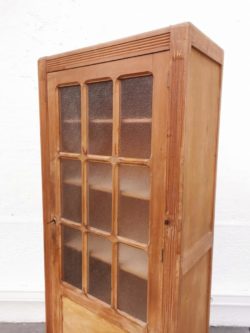 armoire vintage retro scolaire annees 50 bois vintage lyon armoire vitree bibliotheque