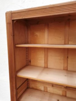 armoire vintage retro scolaire annees 50 bois vintage lyon armoire vitree bibliotheque