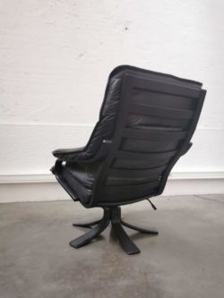 fauteuil scandinave cuir noir design brocante danemark suedois confortable vintage retro leather ajustable canape chaise retro vintage lyon boutique ameublement decoration