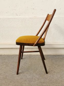 fauteuil pays de l'est, fauteuil vintage, enfilade, rotin, table de ferme, meuble de rangement vintage