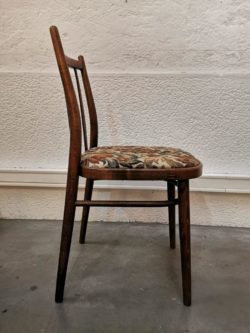 mobilier vintage tchèque, meuble mojmir pozar, table de ferme, commode vintage, fauteuil vintage, enfilade, rotin vintage