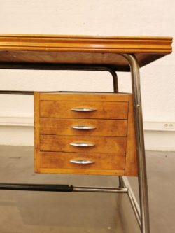 rotin vintage, fauteuil rotin, enflade, table de ferme, bibliothèque vintage, bureau vintage, table vintage