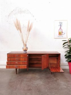enfilade teck palissandre teak sideboard buffet bas design mobilier vintage pieds compas vintage store boutique ameublement midcentury lyon