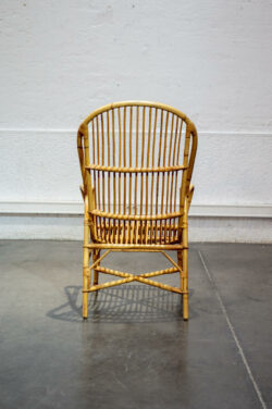 bar en rotin, rotin vintage, enfilade, table basse vintage, table de campagne, chaise bistrot, fauteuil thonet, fauteuil boomerang, chevet vintage