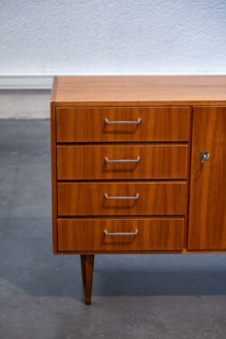 console vintage, bibliothèque, fauteuil vintage, table à rallonges vintage, enfilade vintage, table basse scandinave, table basse gigognes