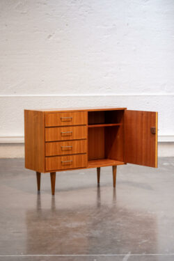 console vintage, bibliothèque, fauteuil vintage, table à rallonges vintage, enfilade vintage, table basse scandinave, table basse gigognes