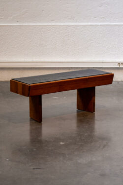 halabala, armoire artdéco, fauteuil boomerang, commode jiroutek, coiffeuse artdéco, bibliothèque vintage, chevet mezulanik, bibliothèque mezulanik, table en teck, table basse scandinave, table astro, gigognes GPLAN