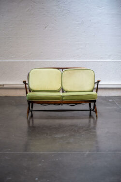 console vintage, bibliothèque, fauteuil vintage, table à rallonges vintage, enfilade vintage, table basse scandinave, table basse gigognes