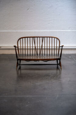 console vintage, bibliothèque, fauteuil vintage, table à rallonges vintage, enfilade vintage, table basse scandinave, table basse gigognes
