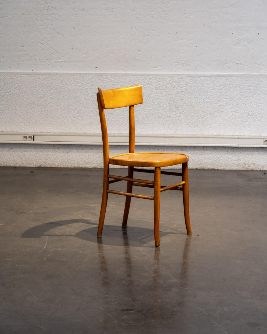 able astro, tables gigognes, table en teck, rotin vintage, table Gplan, table fishtail