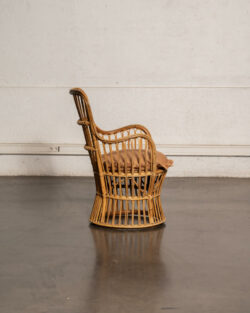 chaise longue vintage, bibliothèque vintage, fauteuil vintage, rotin vintage, table à rallonges, commode vintage, enfilade, table de ferme