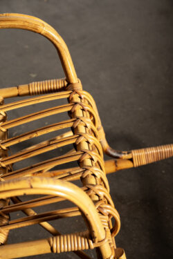 thonier, chaise bistrot, commode vintage, commode jiroutek, rotin vintage, bibliothèque vintage, fauteuil boomerang, meuble de campagne