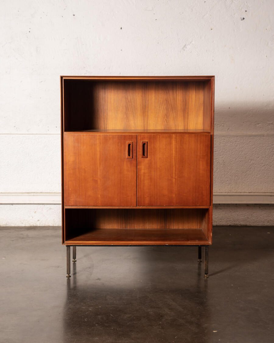 buffet italien, commode Jiroutek, chevet artdéco, chaises suman, chaise bistrot, rotin vintage, bibliothèque vintage, vaisselle ancienne