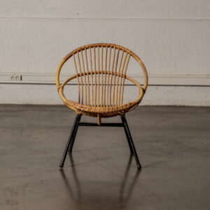 chaise tatra, chaise vintage, chaise Volak, jiroutek, commode jiroutek, enfilade jiroutek, rotin vintage, chevet vintage, fauteuil boomerang, commode vintage