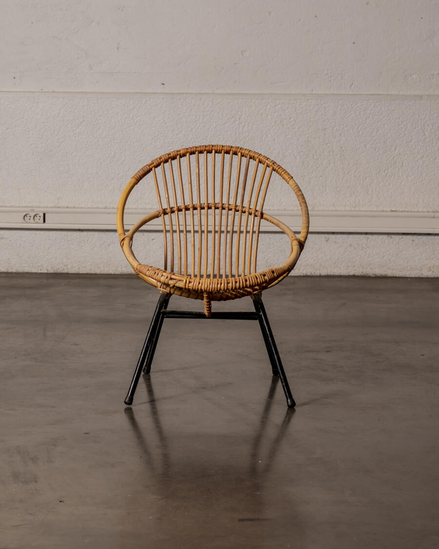 chaise tatra, chaise vintage, chaise Volak, jiroutek, commode jiroutek, enfilade jiroutek, rotin vintage, chevet vintage, fauteuil boomerang, commode vintage