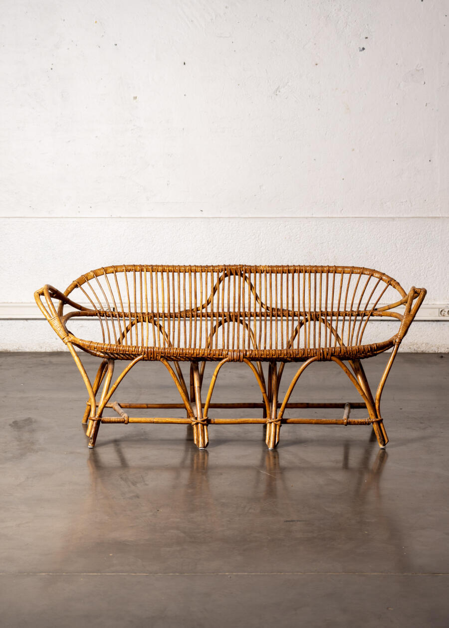 boîte à couture vintage, enfilade, commode vintage, chaise vintage, table vintage, lampe vintage, rotin vintage