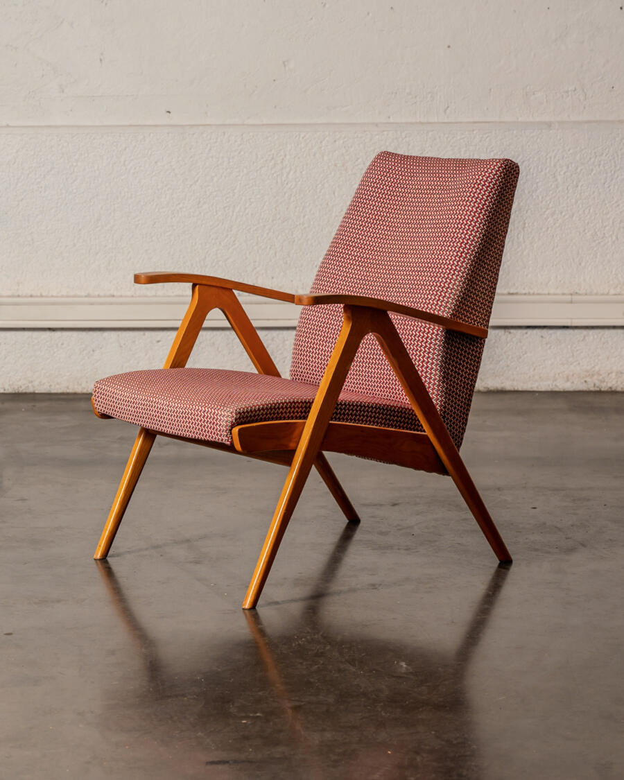 chaise tatra, chaise vintage, chaise Volak, jiroutek, commode jiroutek, enfilade jiroutek, rotin vintage, chevet vintage, fauteuil boomerang, commode vintage