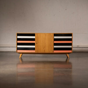 buffet de campagne, commode jiroutek, table à manger vintage, chevet vintage, rotin vintage, enfilade, chaise bistrot, chaise vintage, fauteuil boomerang