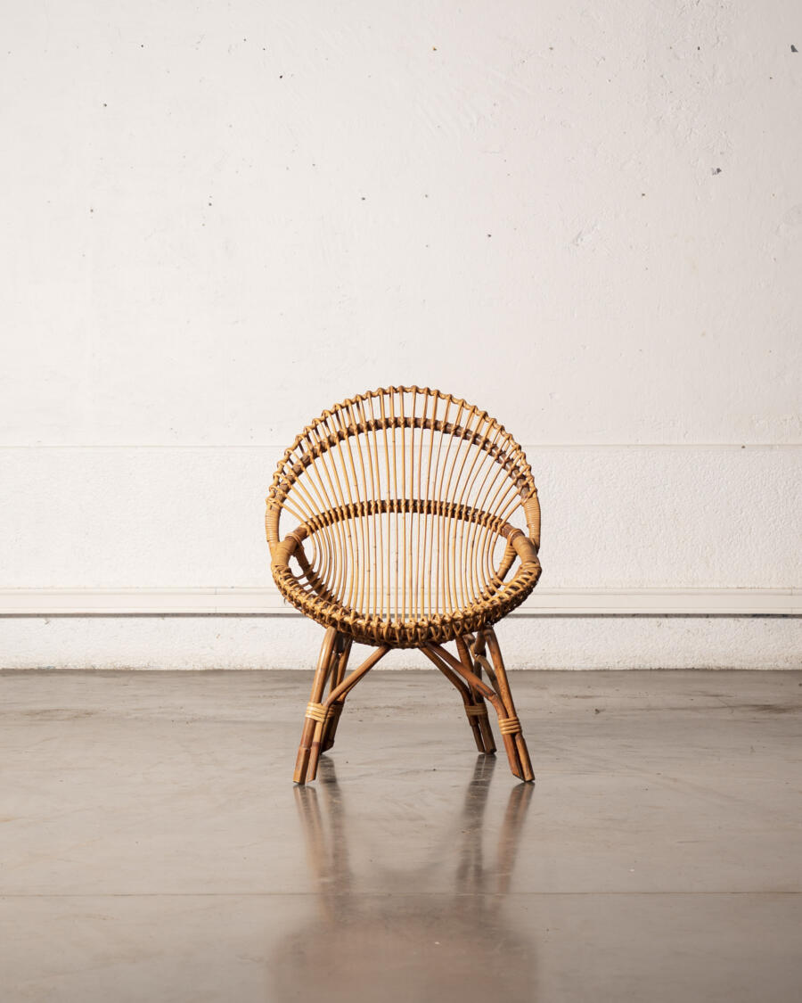 bibliothèque Italienne, table à manger vintage, rotin vintage, meuble HIFI vintage, enfilade vintage, chaise vintage, buffet jiroutek, fauteuil boomerang