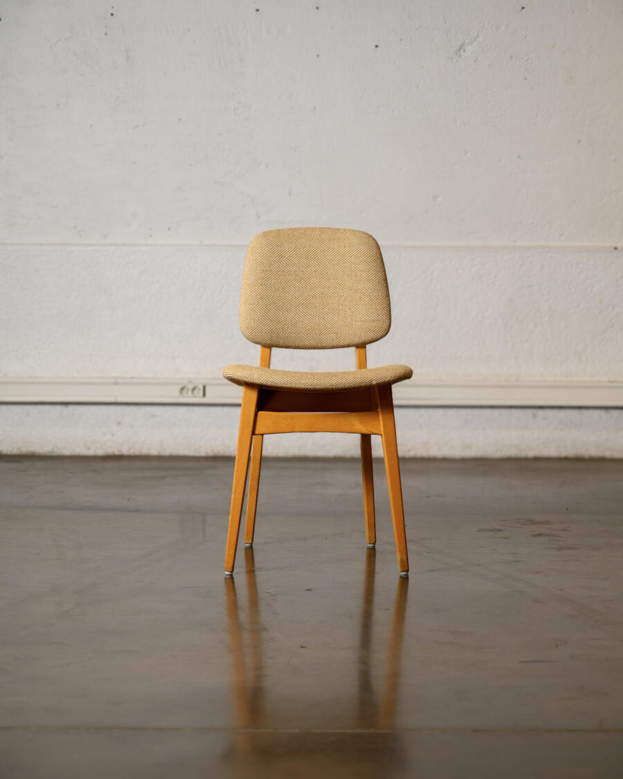 Enfilade, bureau vintage, bureau scandinave, table en teck, table basse en teck, table de ferme, table à rallonges , buffet de campagne, rotin vintage, fauteuil vintage, fauteuil boomerang