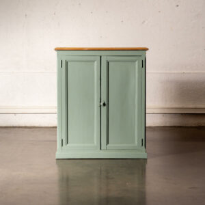 buffet de campagne, enfilade, commode en rotin, chevet, table de nuit vintage, table à abattants, canapé scandinave, tables gigognes