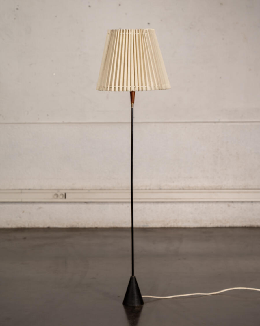 table basse danoise, table à manger vintage, chaise Haebo, enfilade, table en teck, table basse en palissandre, chevet vintage, meuble de campagne