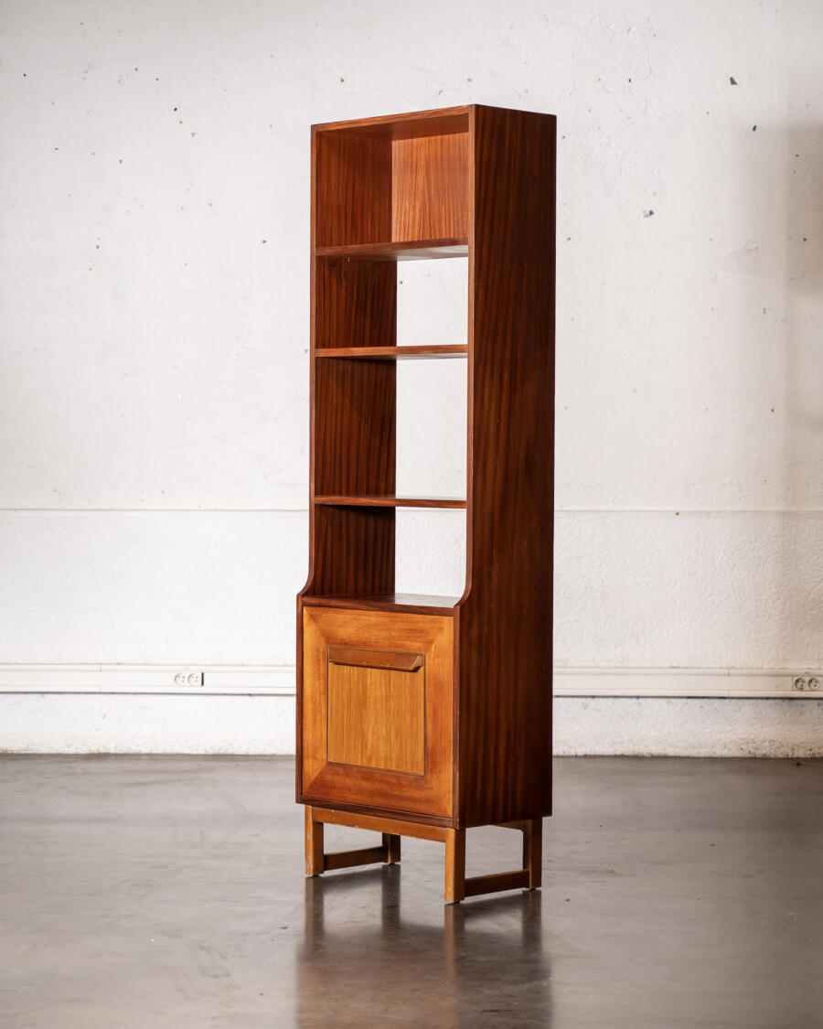 table asse en teck, table fishtail, enfilade anglaise, enfilade fers, room divider, commode en teck, tables basses gigognes, table ronde vintage, chaise vintage