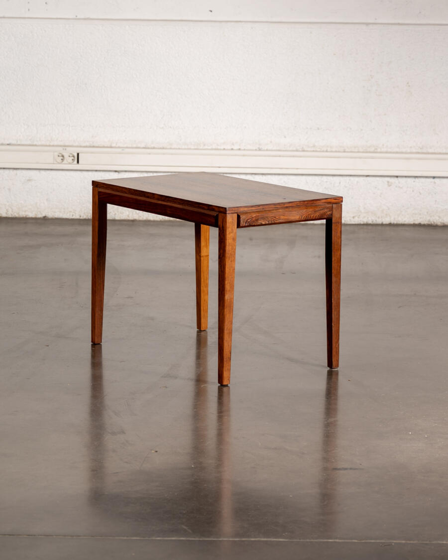 table basse danoise, table à manger vintage, chaise Haebo, enfilade, table en teck, table basse en palissandre, chevet vintage, meuble de campagne