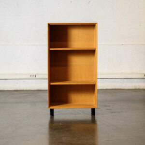 Enfilade, bureau vintage, bureau scandinave, table en teck, table basse en teck, table de ferme, table à rallonges , buffet de campagne, rotin vintage, fauteuil vintage, fauteuil boomerang