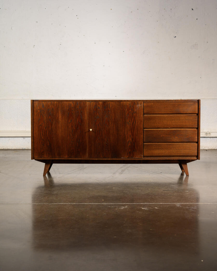 chaise en corde, enfilade jiroutek, buffet jiroutek, table à rallonge en teck, bureau vintage, chaise ton, fauteuil boomerang