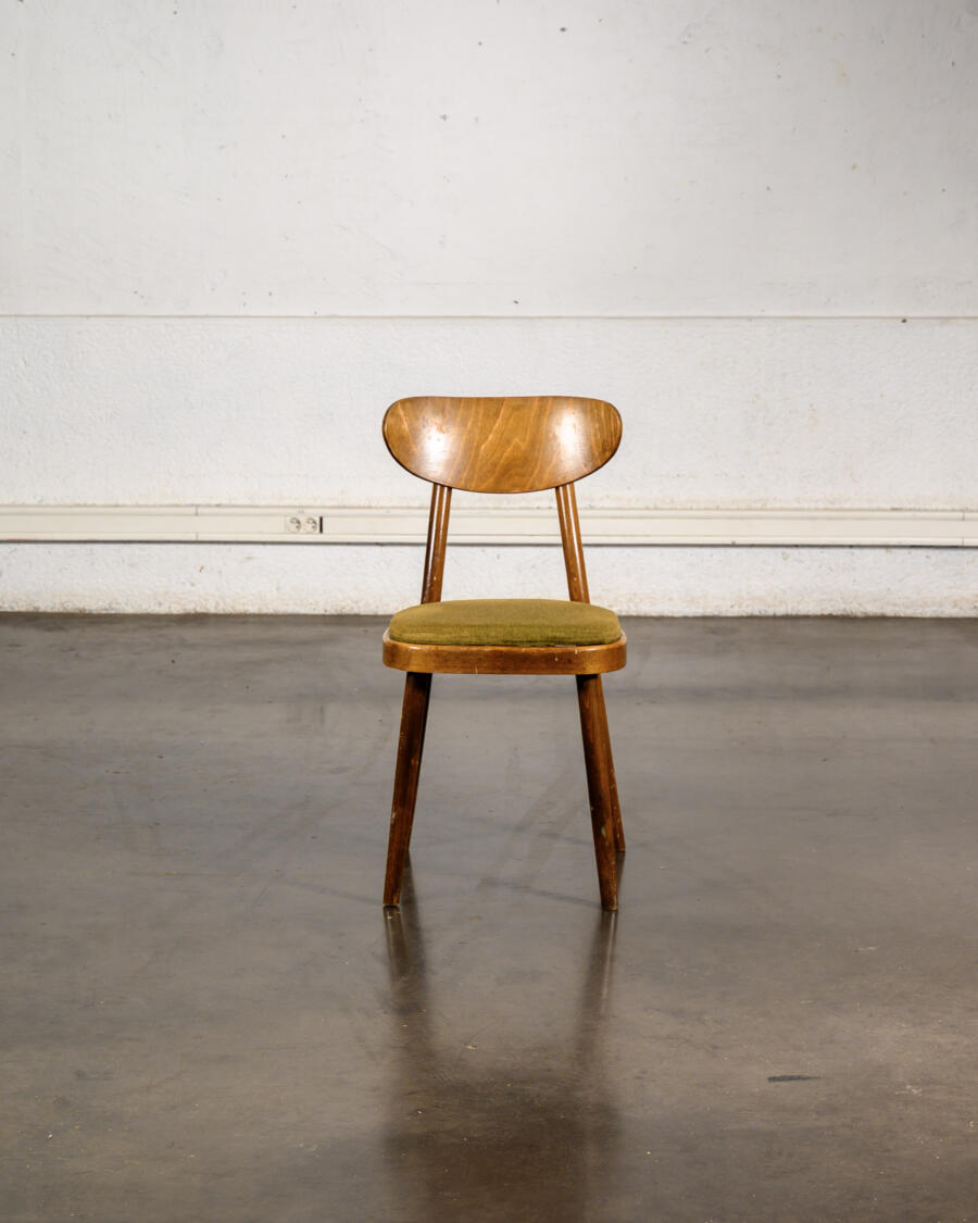 chaise en corde, enfilade jiroutek, buffet jiroutek, table à rallonge en teck, bureau vintage, chaise ton, fauteuil boomerang, chevet Mézulanik