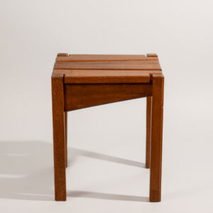 buffet jiroutek, buffet de campagne, enfilade, chaise vintage, paravent, canapé vintage, bureau vintage