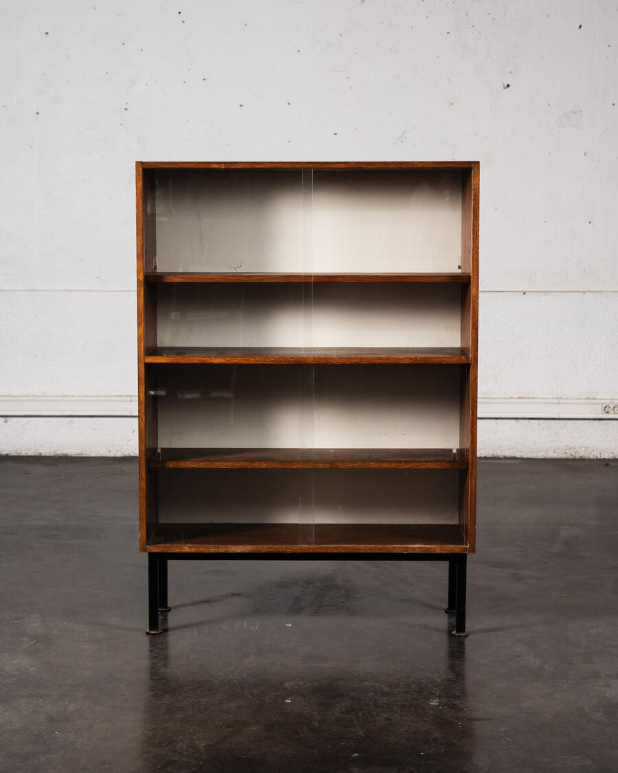 buffet tatra, fauteuil boomerang, buffet landsman, claustra vintage, rotin vintage, table halabala, lampadaire vintage