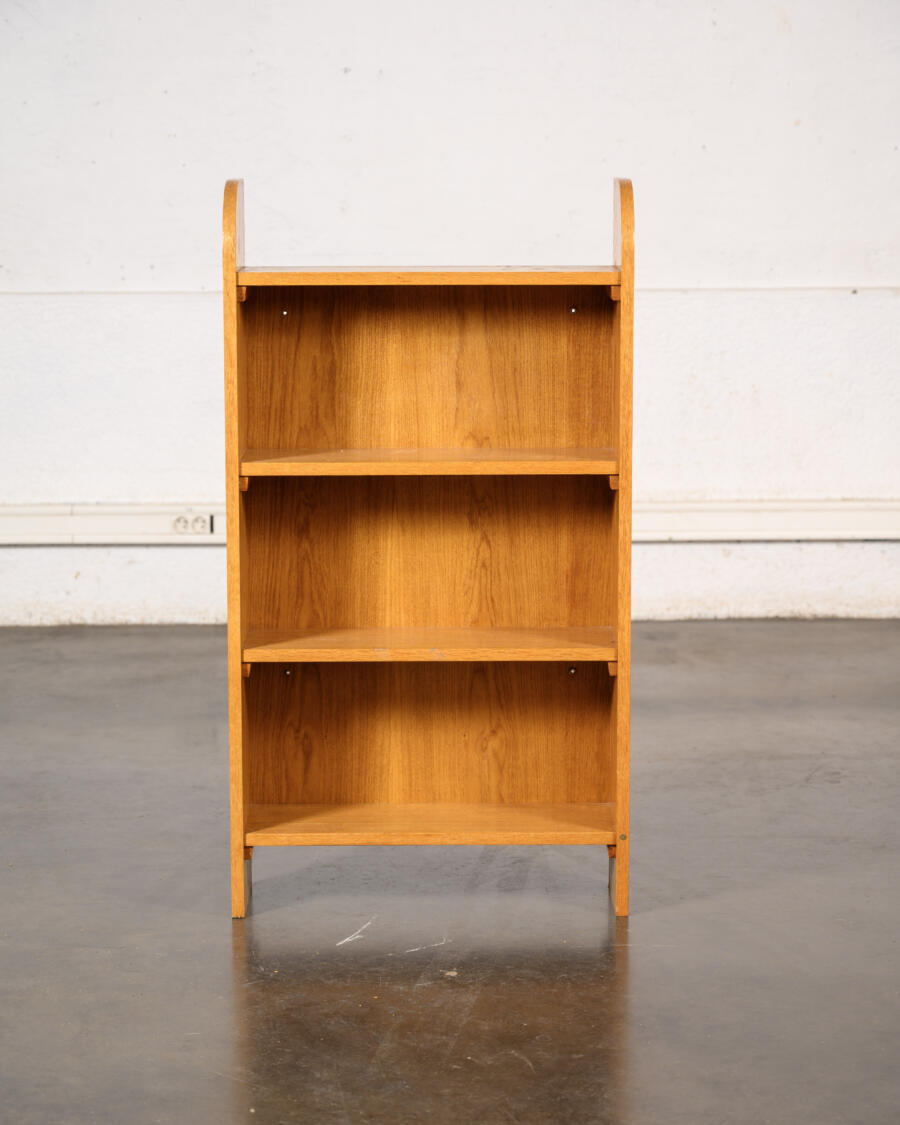 chaise cercle yngve Ekstrôm, buffet jiroutek, Bibliothèque vintage, chaise bistrot, rotin vintage, bureau scandinave