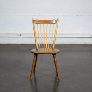 bibliothèque, fauteuil en rotin, buffet de campagne, chaise Bruno rey, bibliothèque Italienne, table à rallonges vintage, fauteuil vintage