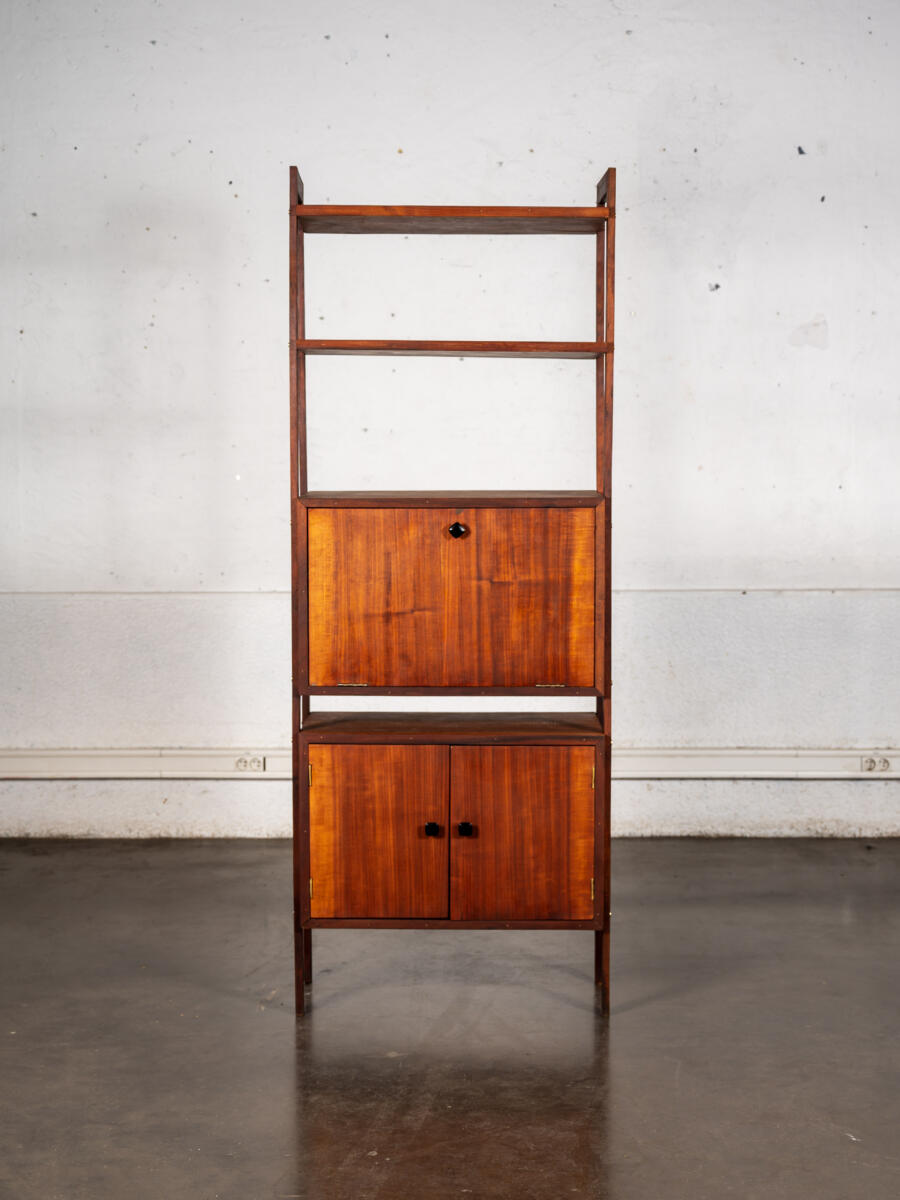 Bibliothèque Italienne, buffet jiroutek, table ergol, enfilade, table en teck, rotin, table basse, table astro , table basses gigognes