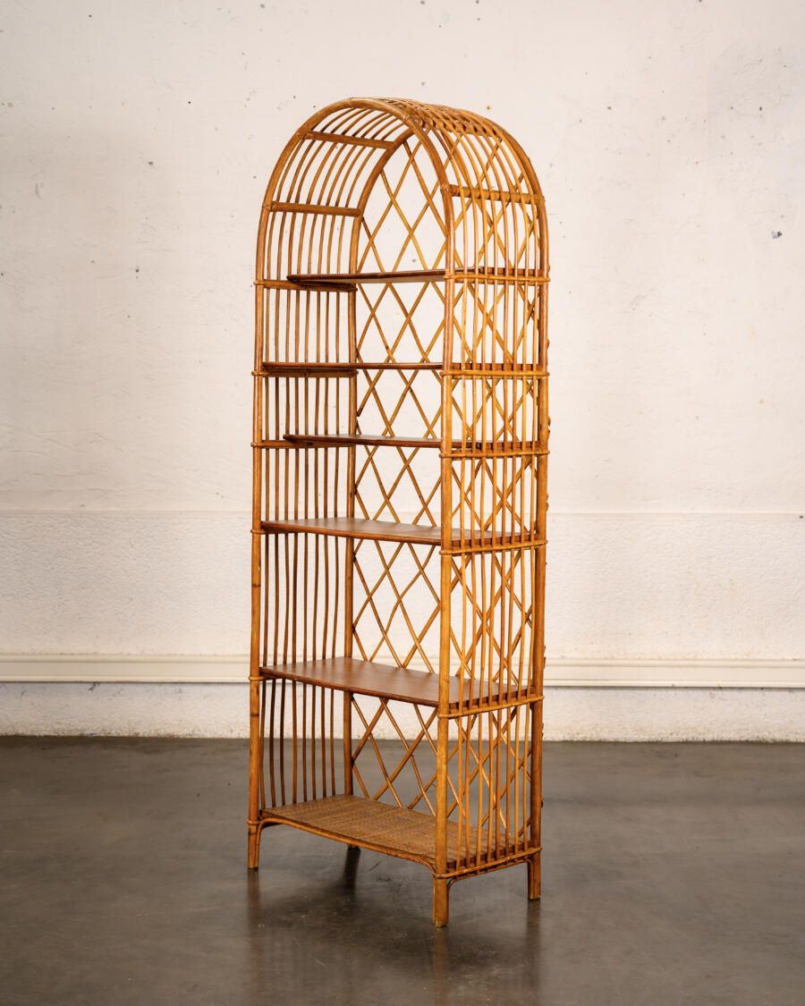 Bibliothèque Italienne, table de jardin, fauteuil italien, buffet de campagne, rotin vintage, bibliothèque en rotin, table basse vintage, table GPlan, chaise bistrot