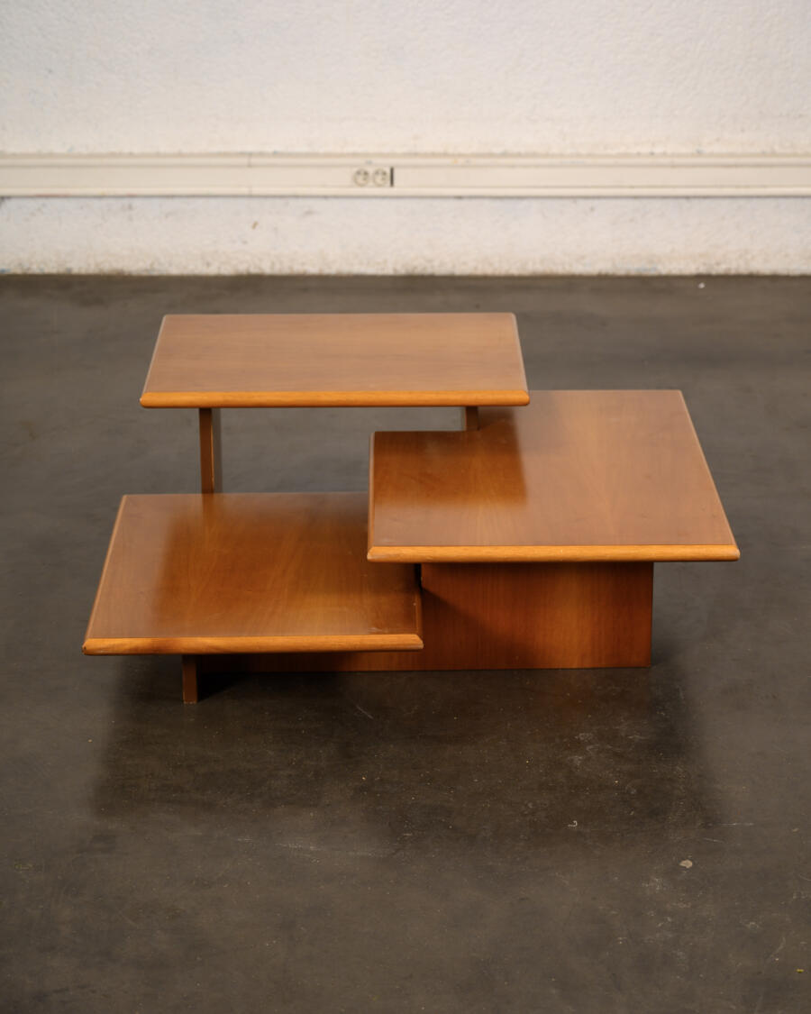 Bibliothèque Italienne, table de jardin, fauteuil italien, buffet de campagne, rotin vintage, bibliothèque en rotin, table basse vintage, table GPlan, chaise bistrot