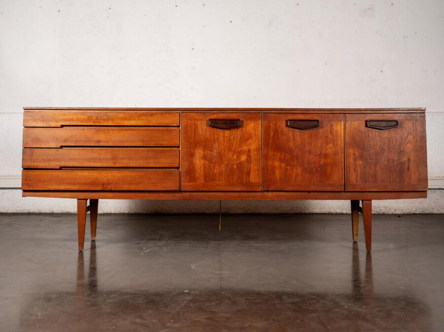 Bibliothèque Italienne, buffet jiroutek, table ergol, enfilade, table en teck, rotin, table basse, table astro , table basses gigognes, enfilade Mcintosh