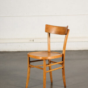 Transat vintage, bibliothèque Italienne, chaises scoubidou, chaise bistrot, chaise Emu, fauteuil vintage, buffet jiroutek, vaisselle ancienne
