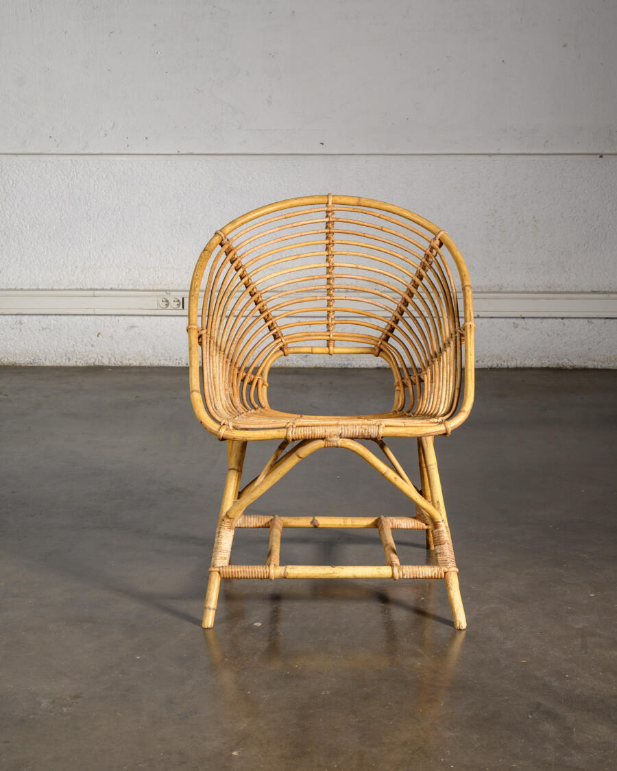 fauteuil vintage, console en pin, chaise vintage, chaise bistrot, fauteuil boomerang, buffet jiroutek, enfilade, commode vintage