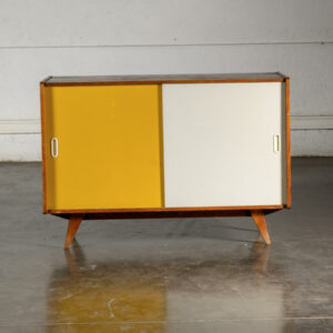 buffet jiroutek, vitrine vintage, meubles vinyles, table à rallonge vintage, chaise vintage, fauteuil boomerang, rotin vintage
