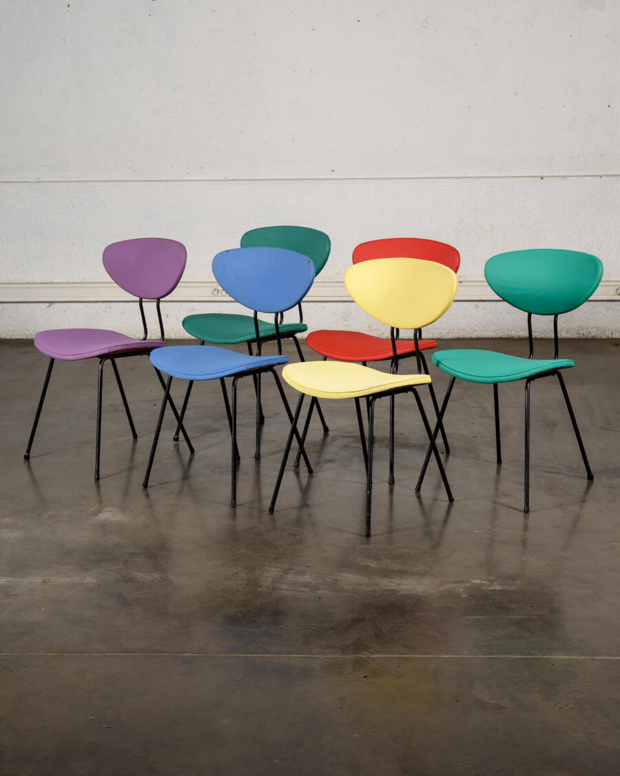 chaises Hitier, commode pieds compas, vestiaire en bois, fauteuil en rotin, bureau en rotin, rotin vintage, table en teck, enfilade